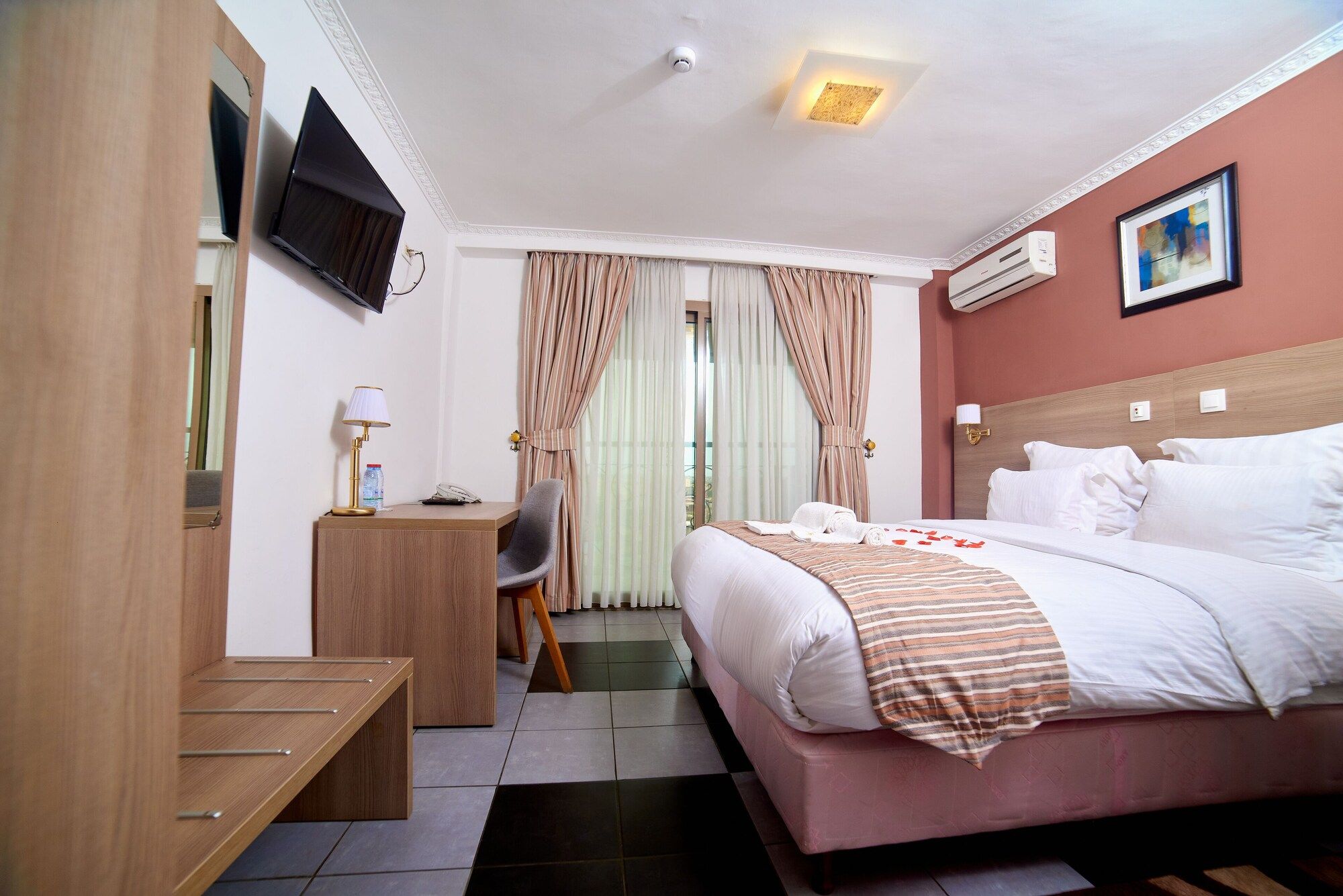 Faya Hotel - דואלה