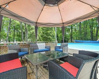 Modern and clean house, friendly for families with children - Effort - Pool