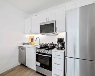 TWO Bold Condos on the Boardwalk by CozySuites - Atlantic City - Cuisine