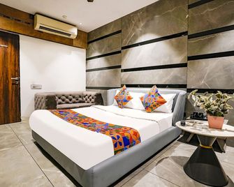 Fabhotel Prime Welcome Palace - Surat - Habitación
