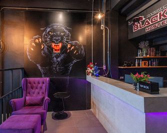 Black Panther Hostel - Phuket - Recepción
