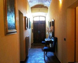 Saturnia Residence - Saturnia - Hallway