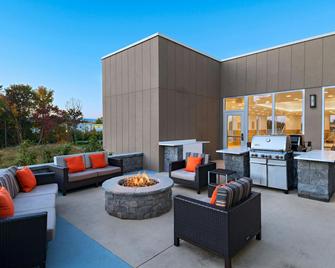 TownePlace Suites by Marriott Edgewood Aberdeen - Belcamp - Patio