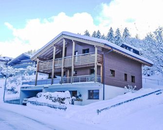Apartment Chalet La Muntaniala by Interhome - Grindelwald - Clădire