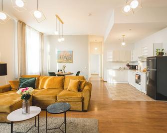 Bearsleys Downtown Apartments - Riga - Salon