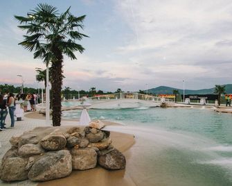 Herceg Etno Selo Medugorje - Medjugorje - Havuz