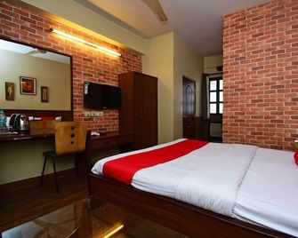 OYO 2510 Near Camac Street - Kolkata - Bedroom