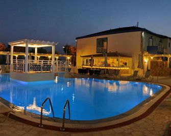 Aphrodite Beach Hotel - Vatera - Pool