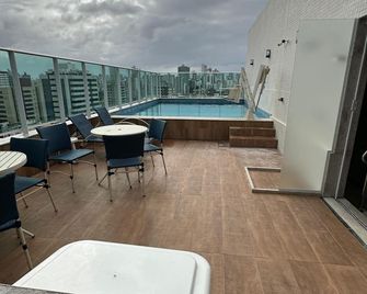 Apartamento Smart Sol Costa Azul - Salvador - Balcony