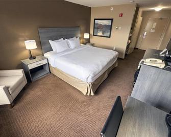 Ramada by Wyndham Sherwood Park - Sherwood Park - Bedroom