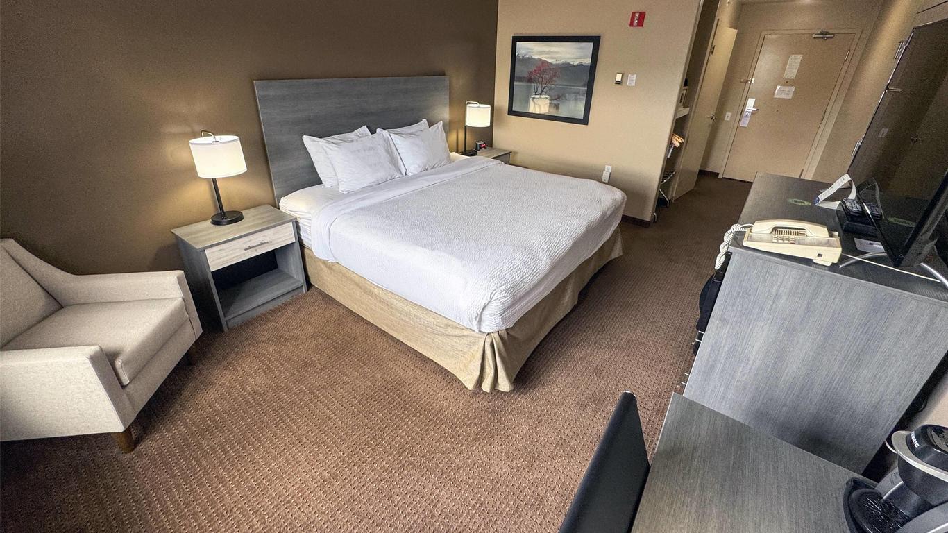 Ramada by Wyndham Sherwood Park