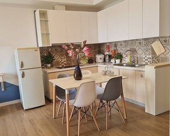 H2 Homestay 45m2, 1 Bedroom Ecopark Van Giang Hung Yen - Hung Yen - Cocina