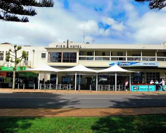 Port Lincoln Pier Hotel - Port Lincoln