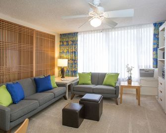 Kuhio Banyan Club - Honolulu - Wohnzimmer