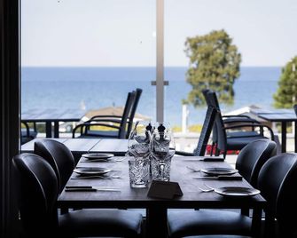 Hotel Friheden - Allinge - Restaurante