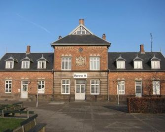 Hotel Rønne H - Rønne - Edificio