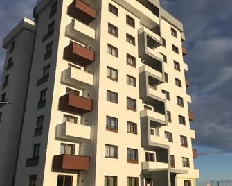 Condmari Residential Apartament - Braşov - Bâtiment