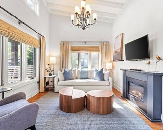 Afton Mountain Vineyards - Afton - Living room