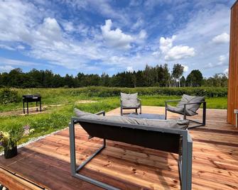 Napu Puhkemaja - Rapla - Patio