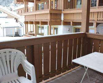 Fully equipped apartment right on the ski slope - Königsleiten - Balcony