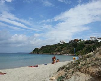 B&b Bella Calasetta - Calasetta - Strand