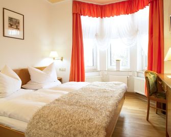 Hotel Heinz - Plauen - Bedroom