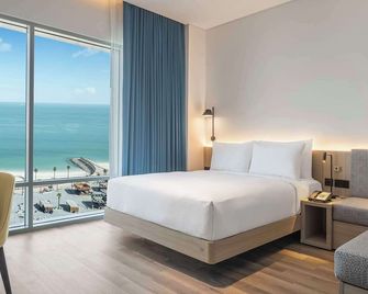 Hampton by Hilton Kuwait Salmiya - Salmiya - Schlafzimmer