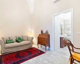 La Dimora Del Cavaliere DI Squinzano - Squinzano - Sala de estar