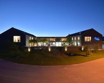 Qcm Campus - Belp - Edificio