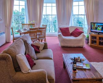 Ardencraig Houseapartments - Isle of Bute - Living room