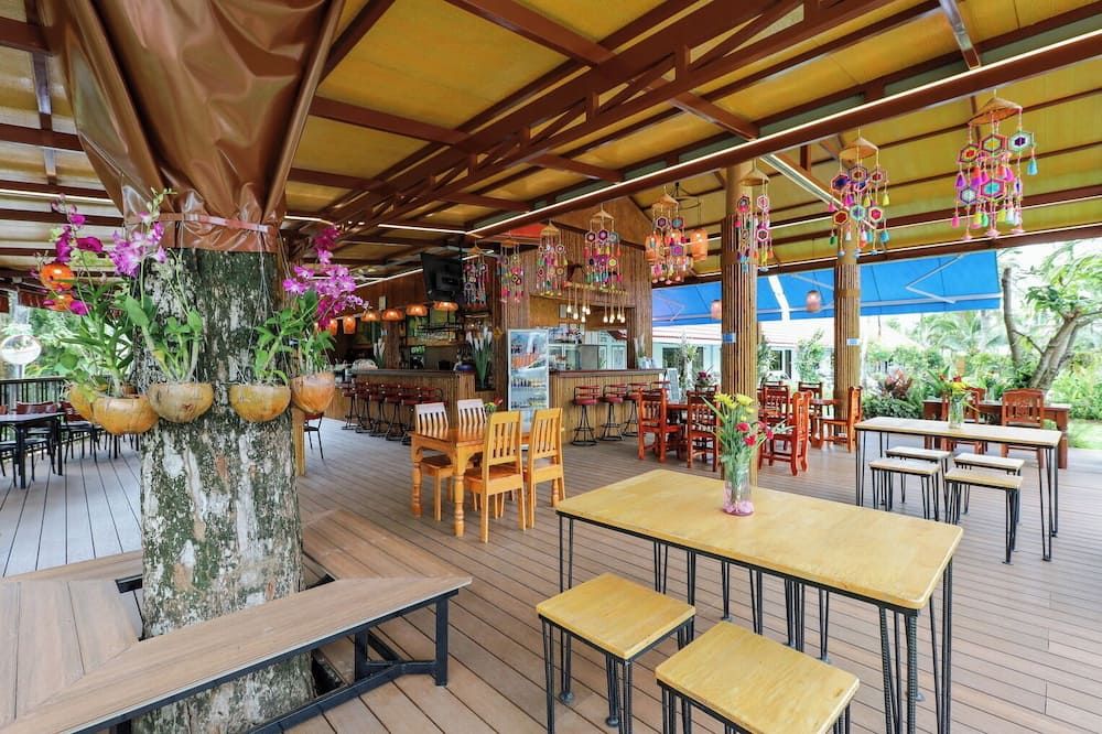 The Golddigger's Resort - Sakhu - מסעדה