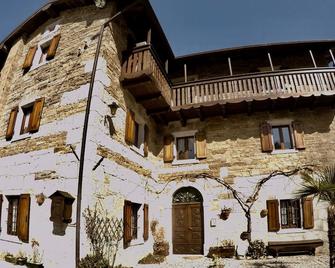 4lander House Balins - Clauzetto - Edificio