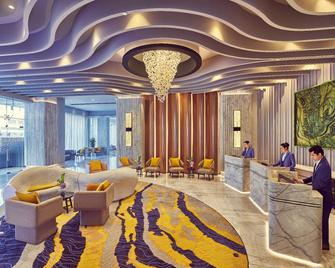 Vivanta Navi Mumbai Turbhe - Navi Mumbai - Lounge