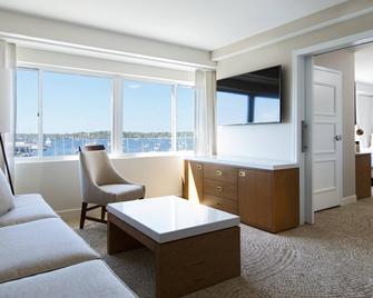 Newport Marriott Hotel & Spa - Newport - Living room