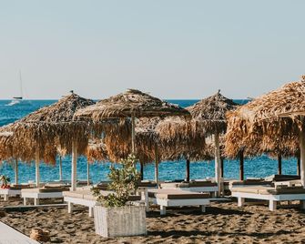 Sea View Beach Hotel - Adults Only 14 Plus - Perissa - Plajă