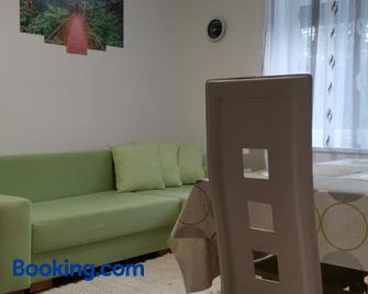 Gál Apartmanház - Harkány - Living room
