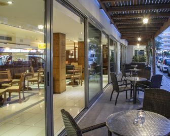 Manousos City Hotel - Rodas