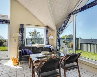 Stunning home in Struer with WiFi - Struer - Patio