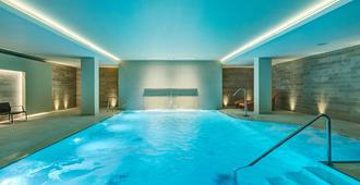 Apex City of Bath Hotel - Bath - Pool