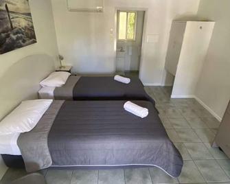 Agnes Palms Motel - Agnes Water