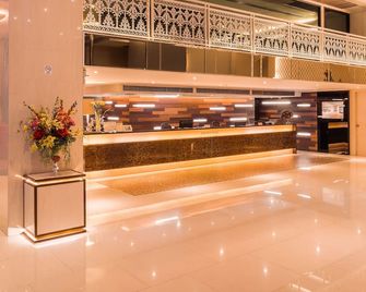 Grand Lord Boutique Hotel -Srinakarin - Bangkok - Recepción