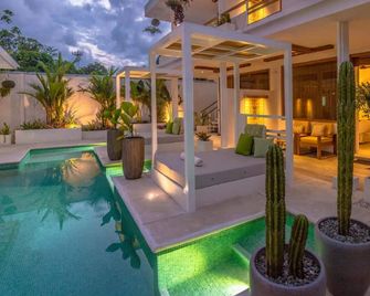 Umami Hotel - Adults Only - Puerto Viejo de Talamanca - Havuz