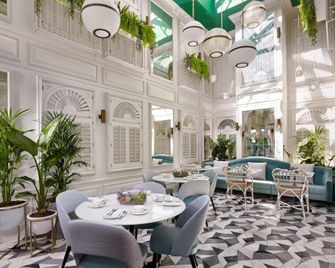 The Regency Hotel - Crawley - Restoran