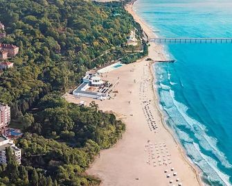 Elite Apartments is located in the old town of Pomorie - Pomorie - Playa