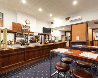 The Flinders Hotel Motel Port Augusta - Port Augusta - Bar