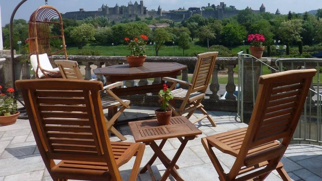 Carcassonne Guesthouse