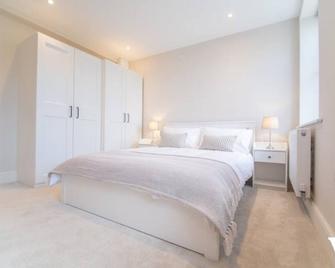 Velvet Apartments - 10 Park Square East - Leeds - Schlafzimmer