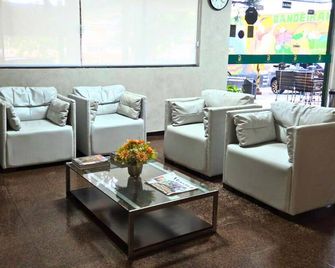 Bandeirantes Hotel - Cuiabá - Lounge