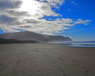 Gorgeous Ocean View! Private. Cozy Comfort. - Neskowin - Playa