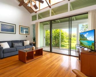 Kbm Resorts Free Car Kuilima Estates 1-Bedroom Condo With Golf Course View Inside Turtle Bay Kul-E117 - Kahuku - Living room